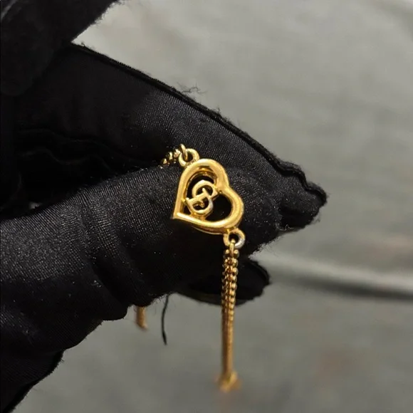 Gold Tone Christian Dior Heart Bracelet - Picture 5 of 6